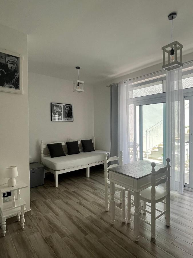 La Casa Di Nina Panzió Lecce Kültér fotó