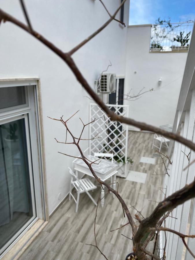 La Casa Di Nina Panzió Lecce Kültér fotó